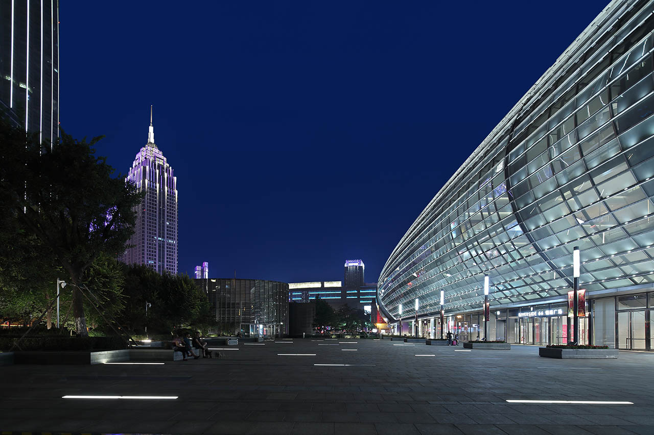 天津恒隆廣場幕墻照明工程——2018神燈獎申報工程-阿拉丁照明網(wǎng)