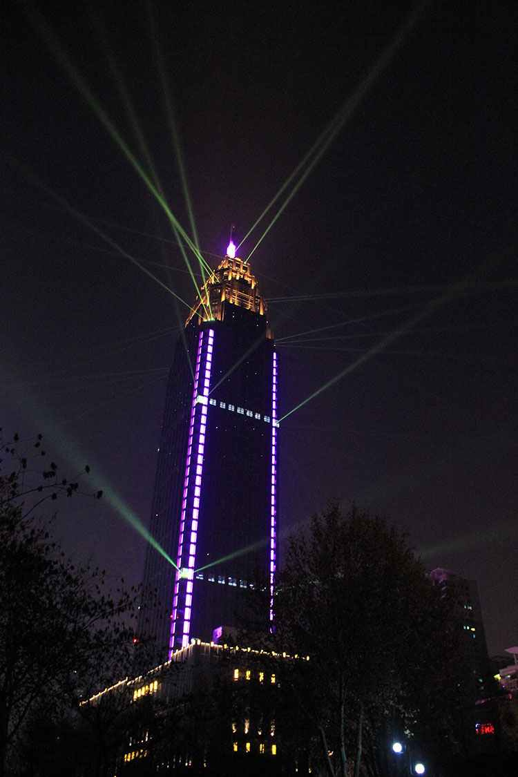 武漢時代財富中心項目泛光照明工程——2017神燈獎申報項目-阿拉丁照